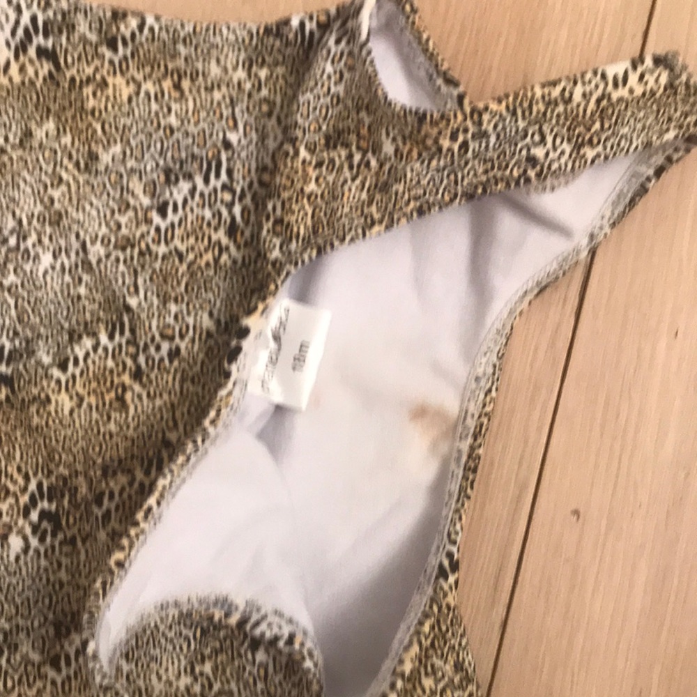 Bathing suit - Picture 3 of 3